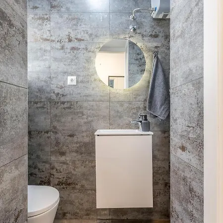 Domus Mea Apartment